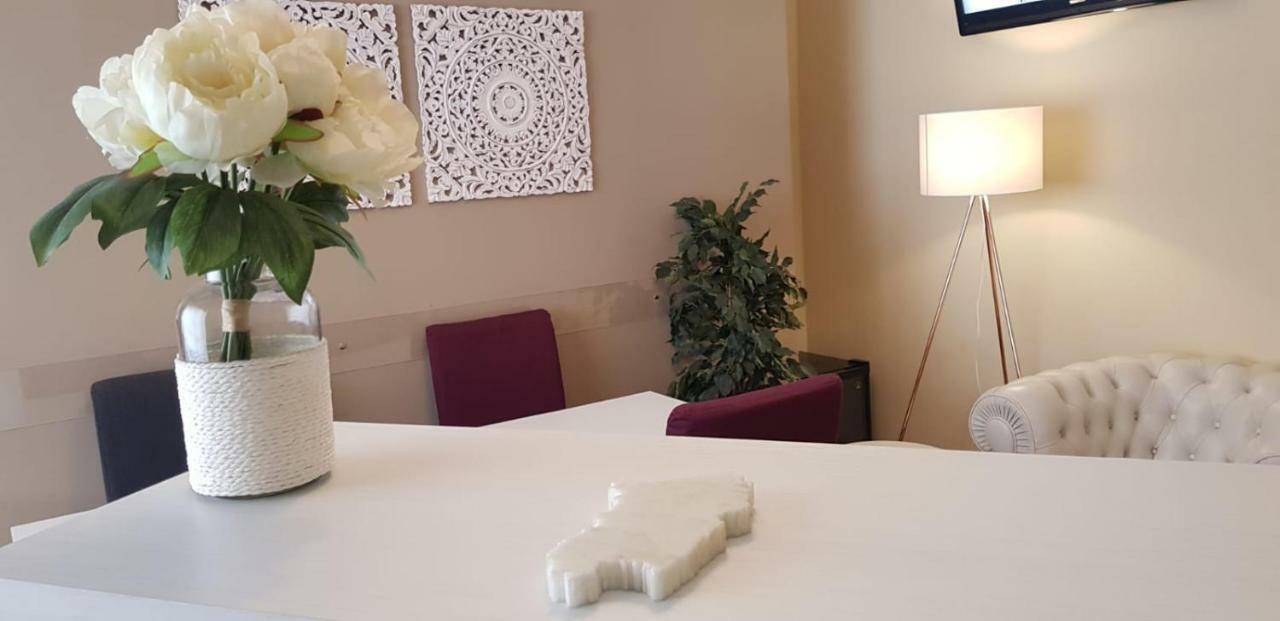 Fior Di Loto B&B Cagliari Exterior foto
